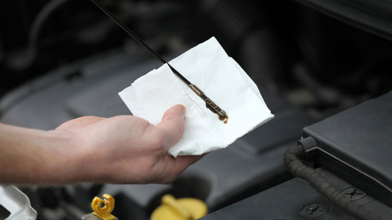 if your car had no oil in it what damage can be caused on car stopped while driving no oil